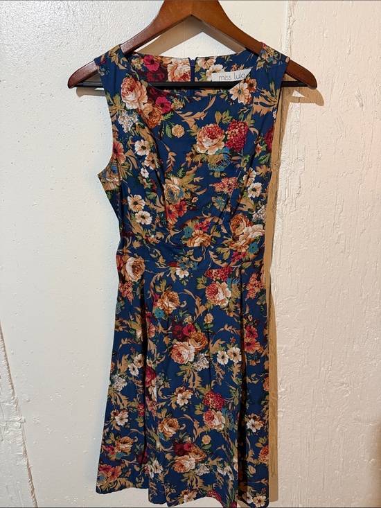 Modcloth Dresses & Skirts - ModCloth Navy Floral Sleeveless Dress
